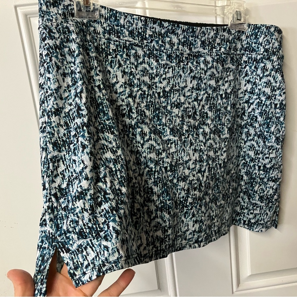Tranquility by Colorado Clothing Abstract Blue and Black Mini Skirt